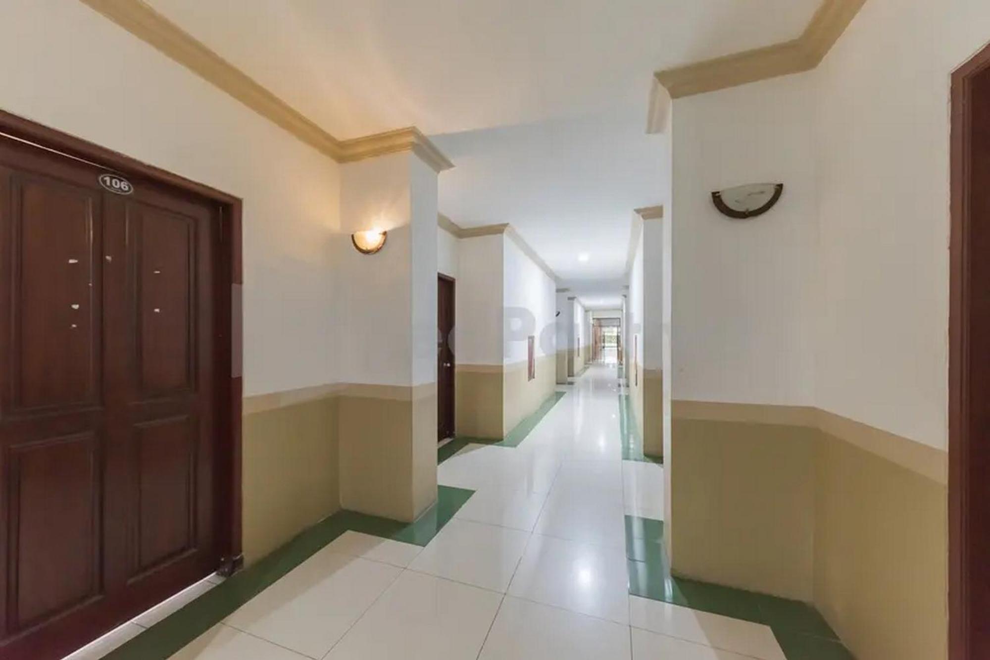 Hotel Ayong Linggarjati Kuningan Mitra Reddoorz エクステリア 写真